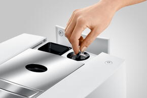 j8 piano white 8.jpg